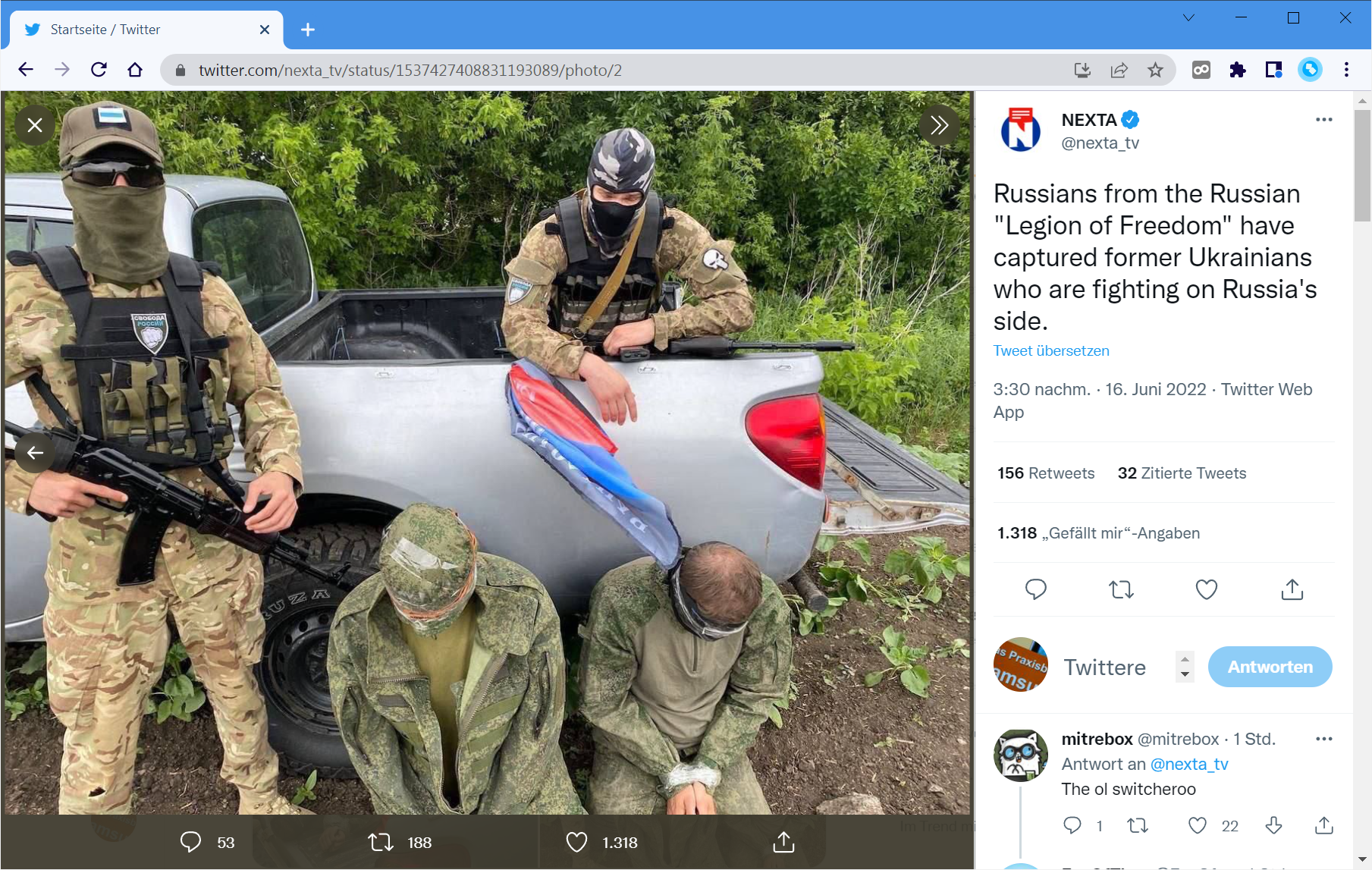 Russen der russischen Legion der Freiheit haben ehemalige Ukrai­ner gefangen genommen, die auf der Seite Russlands kämpfen