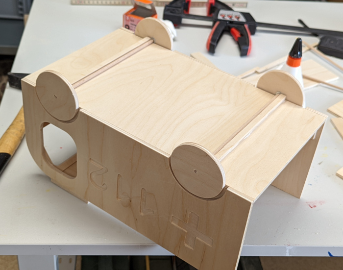 Antriebsachsen im Krankenwagen‑Modell